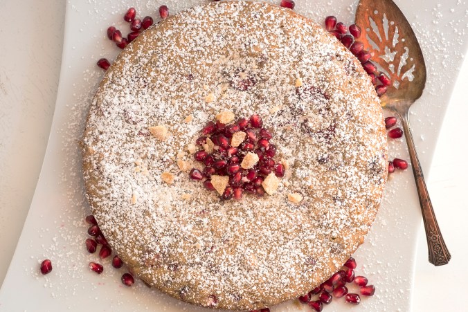 Pom Ginger Cran Cake 06 sml